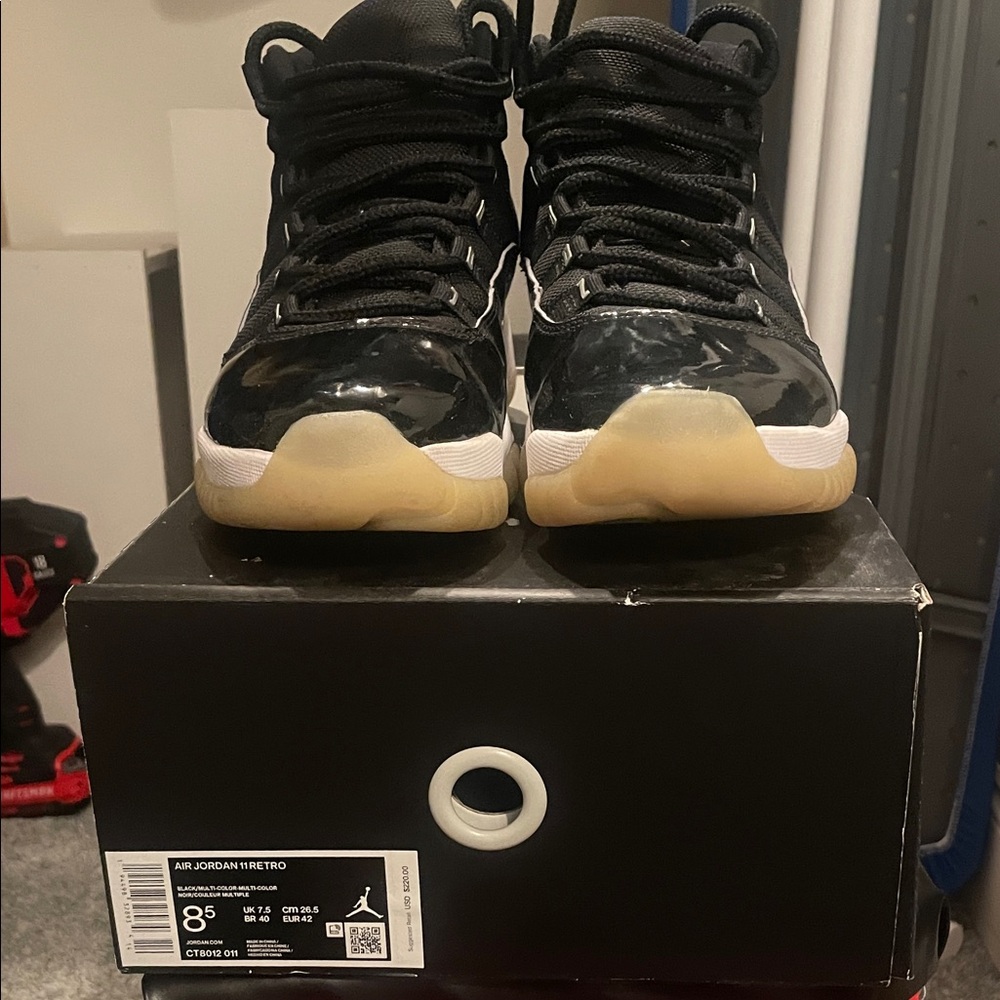 Air Jordan Retro Black Athletic Shoes